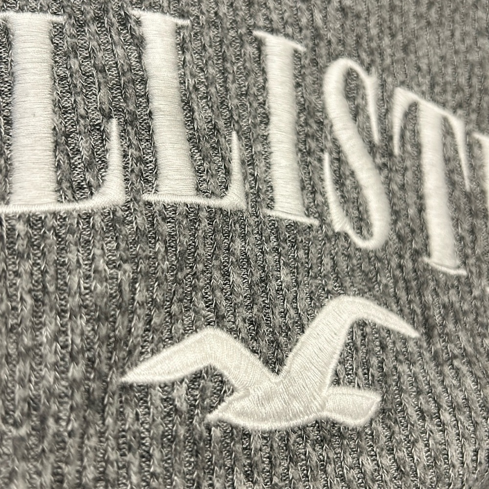 Hollister Cropped Lightweight Hoodie Size Medium - Picture 8 of 9